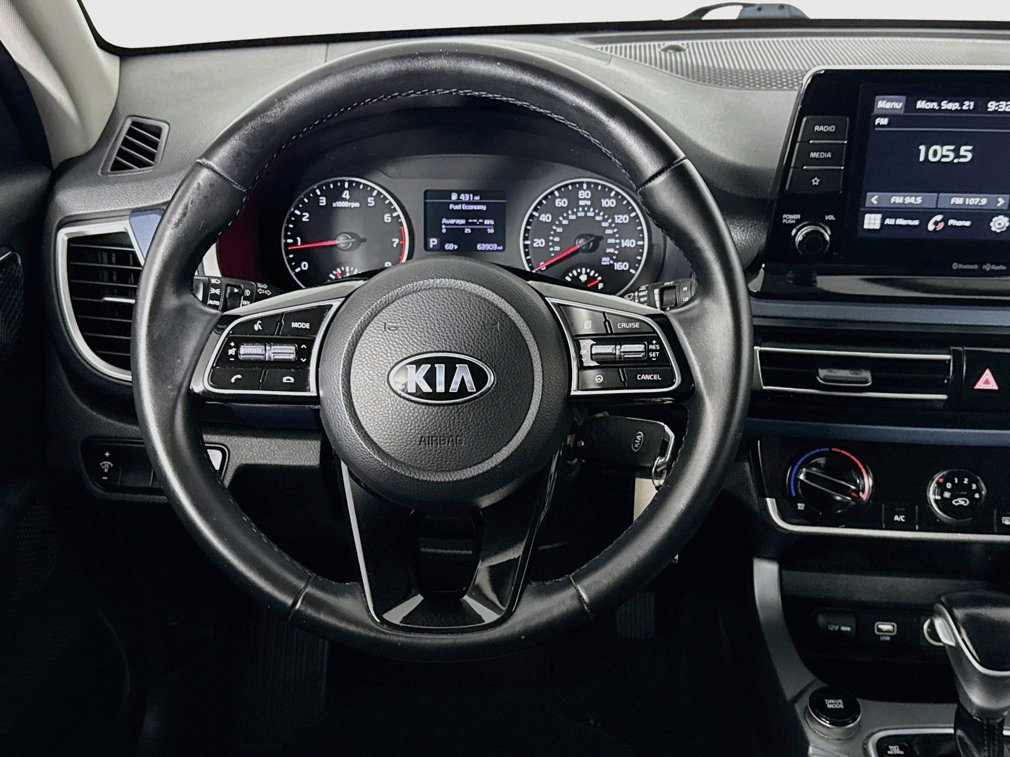 Used 2021 Kia Seltos S AWD/4WD image 24