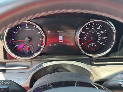 Used 2022 Kia Carnival SX FWD image 52