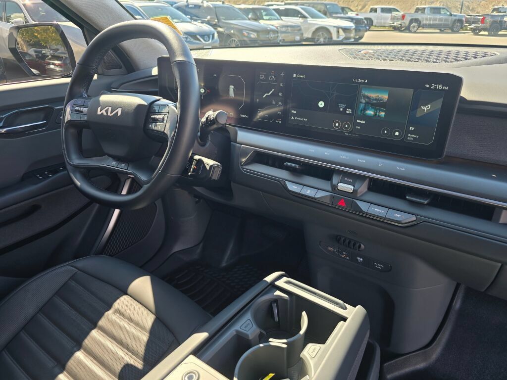 Certified 2024 Kia EV9 Land AWD/4WD image 34