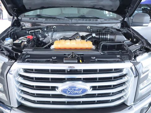 Used 2015 Ford F150 XLT w/ Equipment Group 301A Mid AWD/4WD image 37