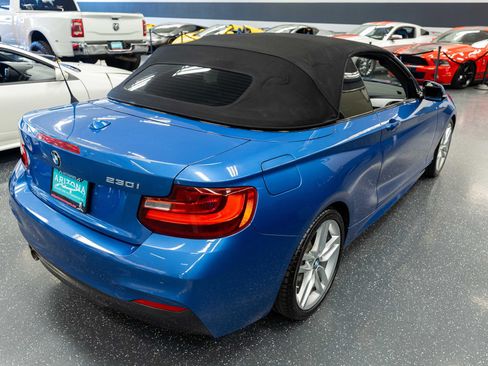 Used 2017 BMW 230i Convertible RWD image 6