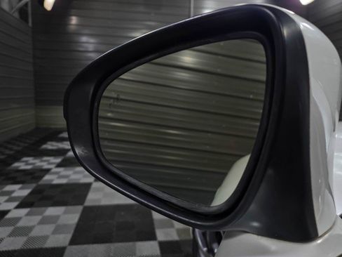 Used 2018 Lexus IS 300 image 37