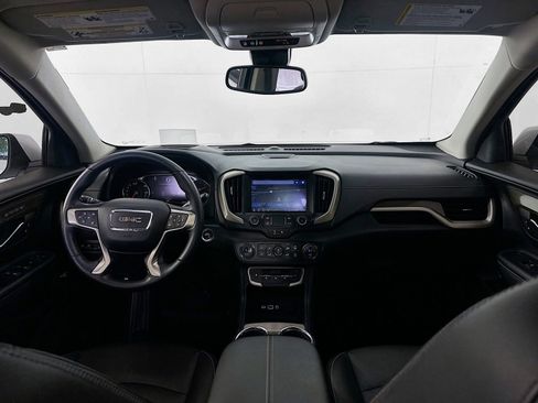 Used 2024 GMC Terrain Denali AWD/4WD image 24