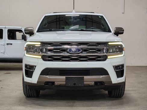 Used 2022 Ford Expedition Max King Ranch image 2