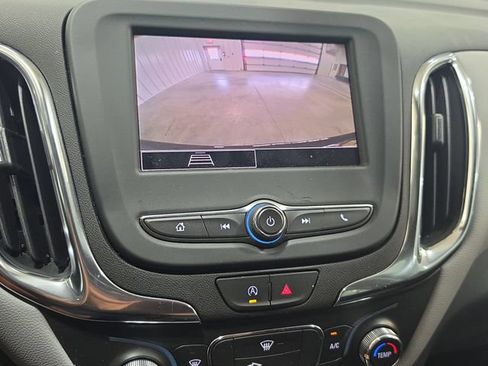 Used 2024 Chevrolet Equinox LS w/ LS Convenience Package FWD image 8