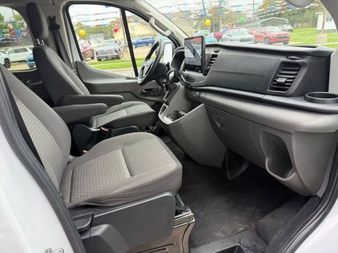 Used 2022 Ford Transit 350 XLT RWD image 8
