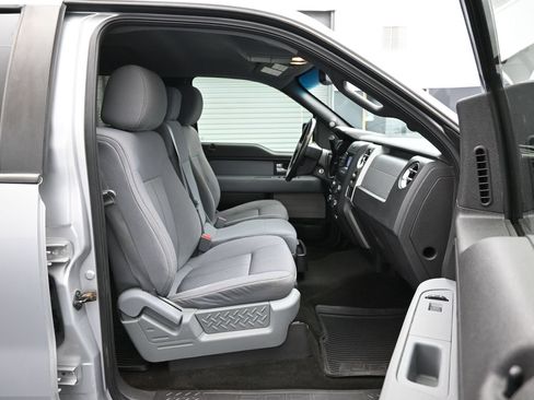 Used 2013 Ford F150 XLT w/ XLT Chrome Pkg RWD image 38