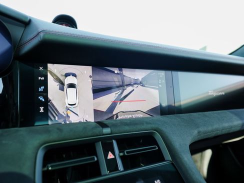 Certified 2023 Porsche Taycan GTS image 19