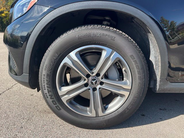 Used 2017 Mercedes-Benz GLC 300 4MATIC image 23