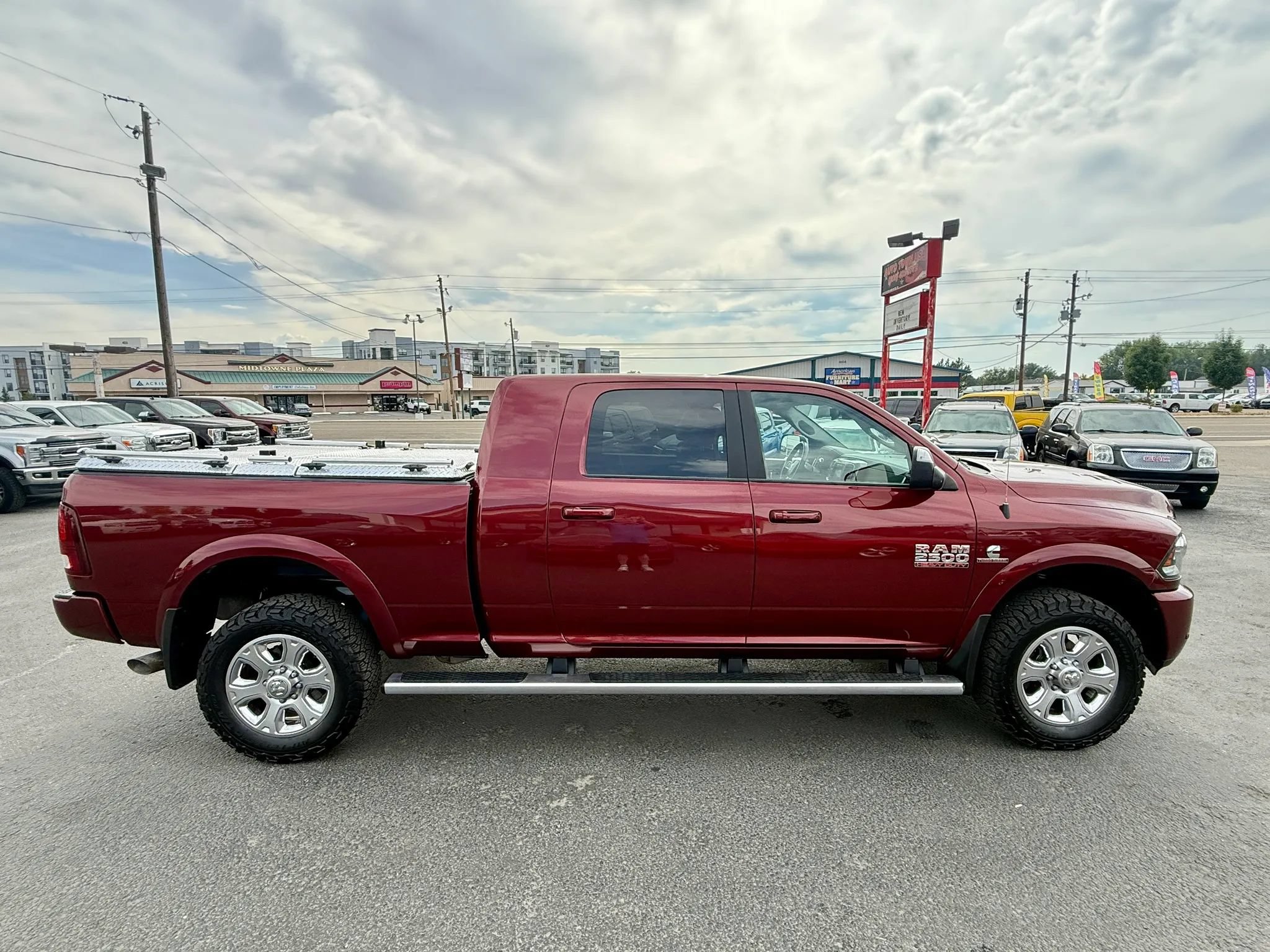Used 2018 RAM 2500 Laramie w/ Sport Appearance Group AWD/4WD image 6