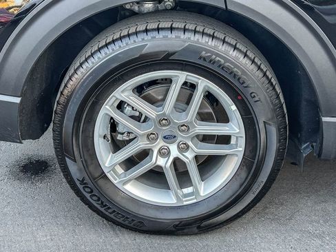 Used 2026 Ford Explorer Active RWD image 13