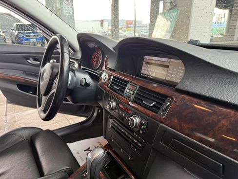 Used 2008 BMW 335xi Sedan image 22