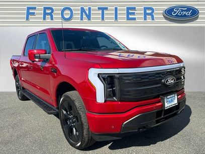 Used 2025 Ford F150 Lightning Platinum w/ Dark Elements Package