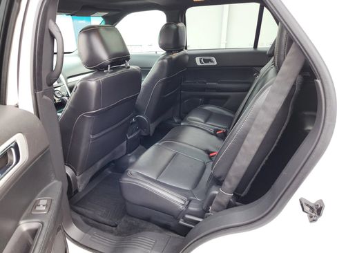 Used 2015 Ford Explorer Sport w/ Equipment Group 401A AWD/4WD image 16