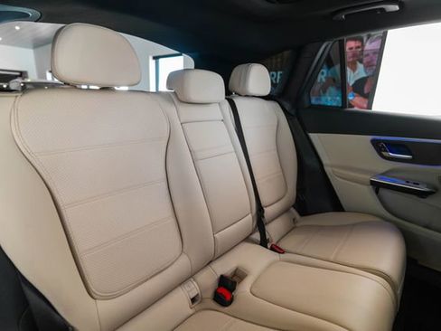 Certified 2023 Mercedes-Benz GLC 300 4MATIC image 30