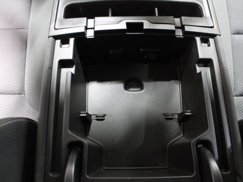 Used 2015 Chevrolet Silverado 1500 LT w/ All Star Edition AWD/4WD image 33