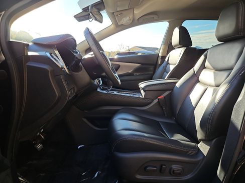 Certified 2024 Nissan Murano SV w/ SV Midnight Edition Package image 12