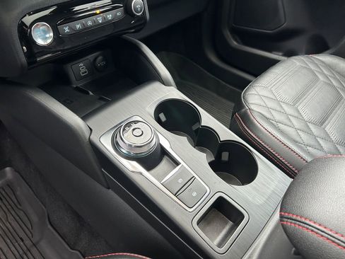 Used 2024 Ford Escape ST-Line Elite w/ Premium Technology Package image 35