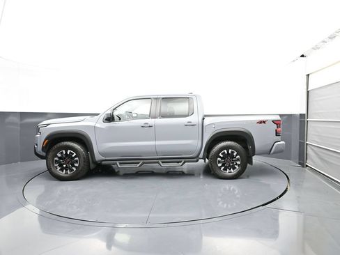 Certified 2023 Nissan Frontier PRO-4X w/ Technology Package AWD/4WD image 4
