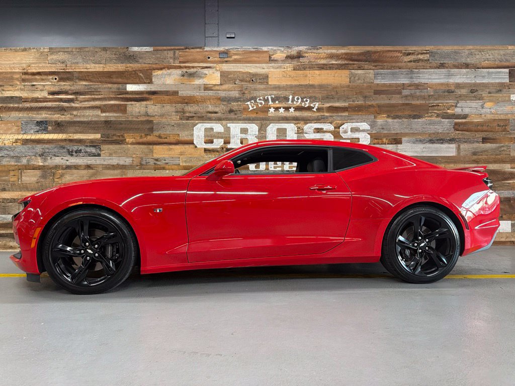 Used 2019 Chevrolet Camaro SS RWD image 12