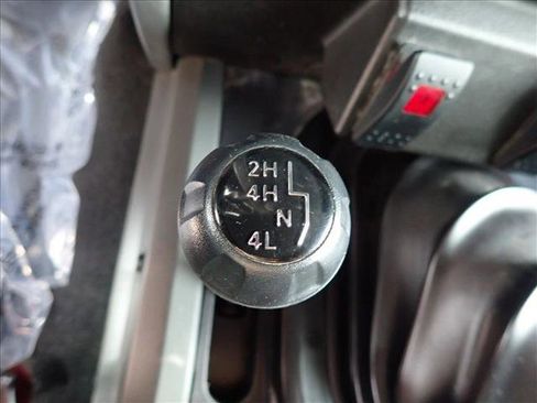 Used 2010 Jeep Wrangler Unlimited Rubicon w/ Trailer Tow Group AWD/4WD image 22