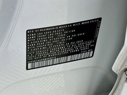 Used 2022 Volkswagen Tiguan SEL R-Line image 27