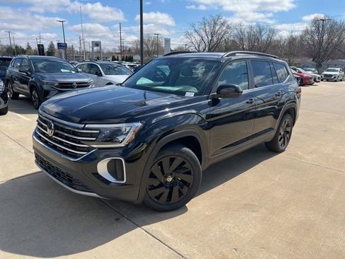 New 2026 Volkswagen Atlas SE AWD/4WD image 3