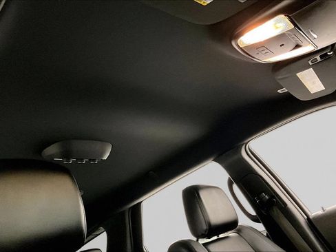 Used 2021 Dodge Durango GT AWD/4WD image 28