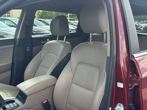 Used 2019 Hyundai Tucson Limited w/ Cargo Package AWD/4WD image 10