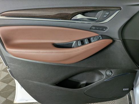 Used 2019 Buick Enclave Avenir w/ Avenir Technology Package image 16