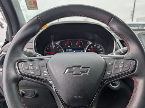 Used 2023 Chevrolet Equinox RS image 9
