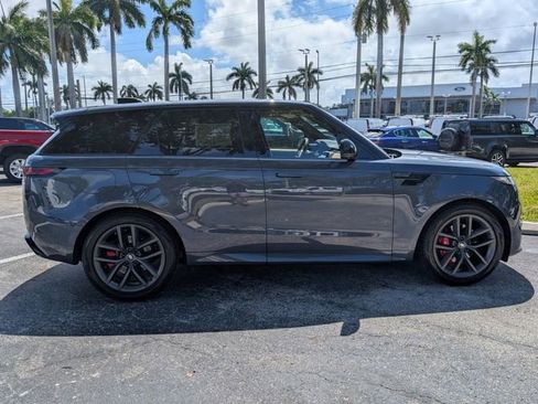 Used 2023 Land Rover Range Rover Sport SE Dynamic AWD/4WD image 8