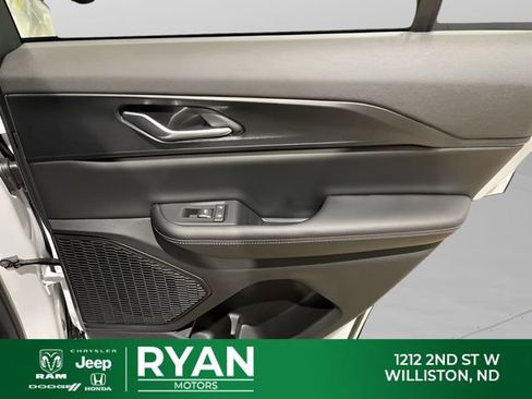 New 2026 Jeep Grand Cherokee Laredo X AWD/4WD image 48
