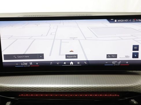 Certified 2025 BMW i4 xDrive40i image 10