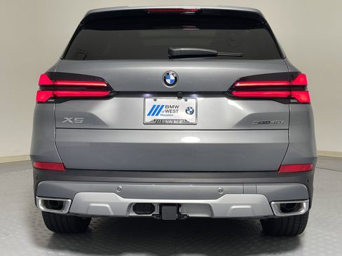 Used 2026 BMW X5 sDrive40i RWD image 10