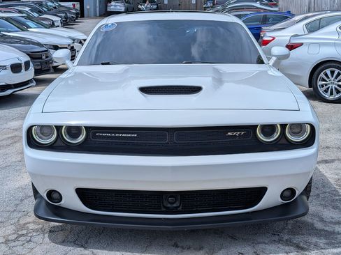 Used 2016 Dodge Challenger SRT w/ Technology Group RWD image 2