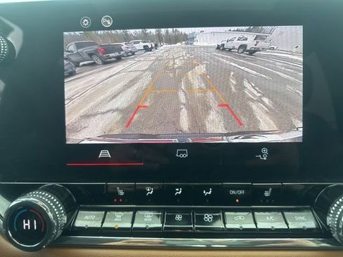 Used 2023 GMC Canyon AT4 w/ Canyon Safety Plus Package image 21