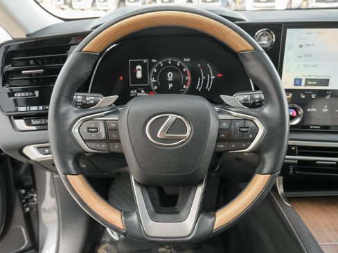 Used 2024 Lexus RX 350 Premium w/ Accessory Package (Z1) FWD image 9