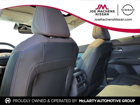 New 2026 Nissan Murano Platinum w/ Cargo Package AWD/4WD image 32