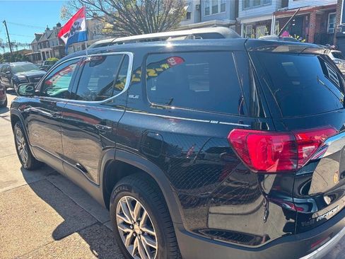 Used 2017 GMC Acadia SLE w/ Driver Alert Package I AWD/4WD image 9