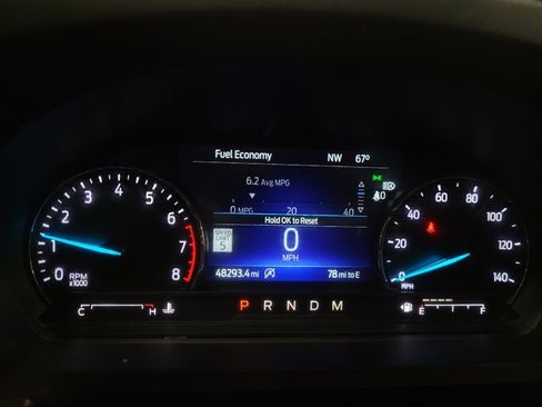 Used 2020 Ford Explorer Limited image 23