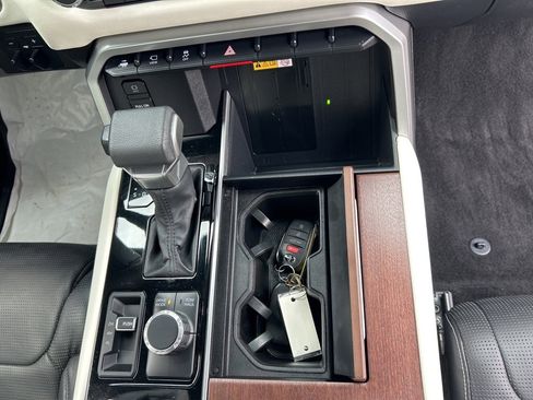 Used 2024 Toyota Sequoia Capstone image 19