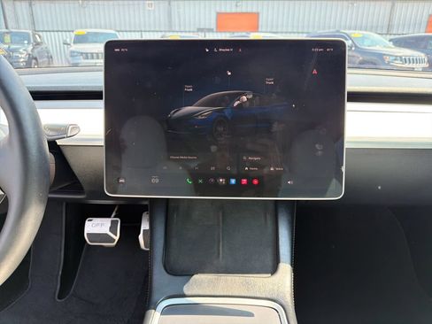 Used 2023 Tesla Model 3 Performance AWD/4WD image 16