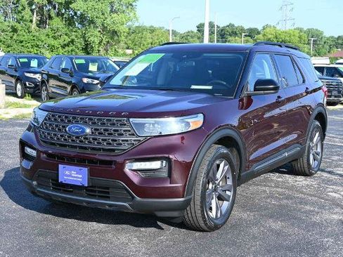 Certified 2023 Ford Explorer XLT w/ Equipment Group 202A AWD/4WD image 5