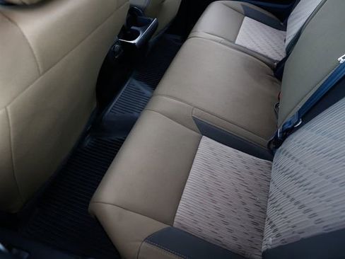 Used 2015 Toyota Tundra SR5 w/ SR5 Upgrade Package image 13