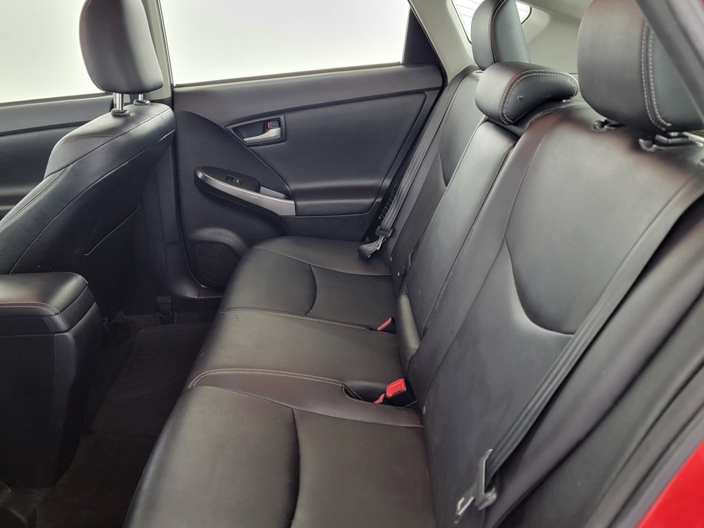 Used 2015 Toyota Prius Persona Series FWD image 13