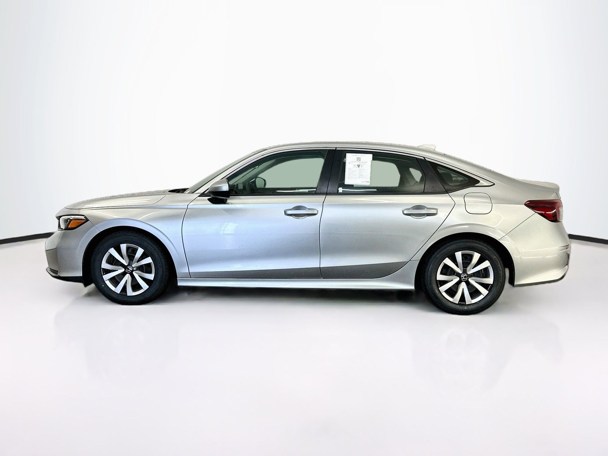 Used 2025 Honda Civic LX image 4