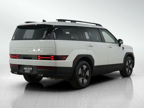 Used 2025 Hyundai Santa Fe SEL image 6