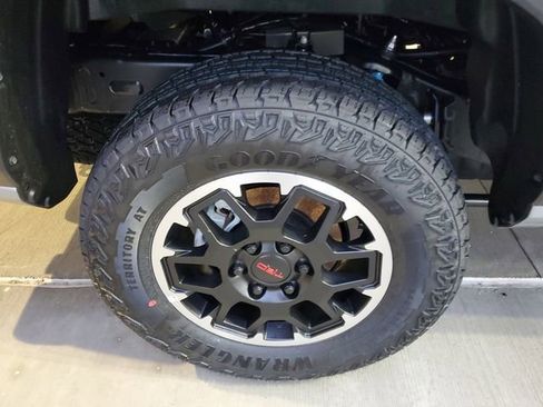 New 2026 Toyota Tacoma TRD Off-Road image 5