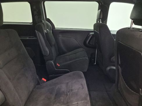 Used 2015 Dodge Grand Caravan SE w/ Quick Order Package 29E SE image 19